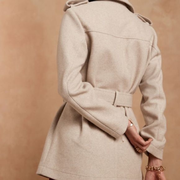 Banana Republic Belted Collar Jacket - Picture 10 of 16